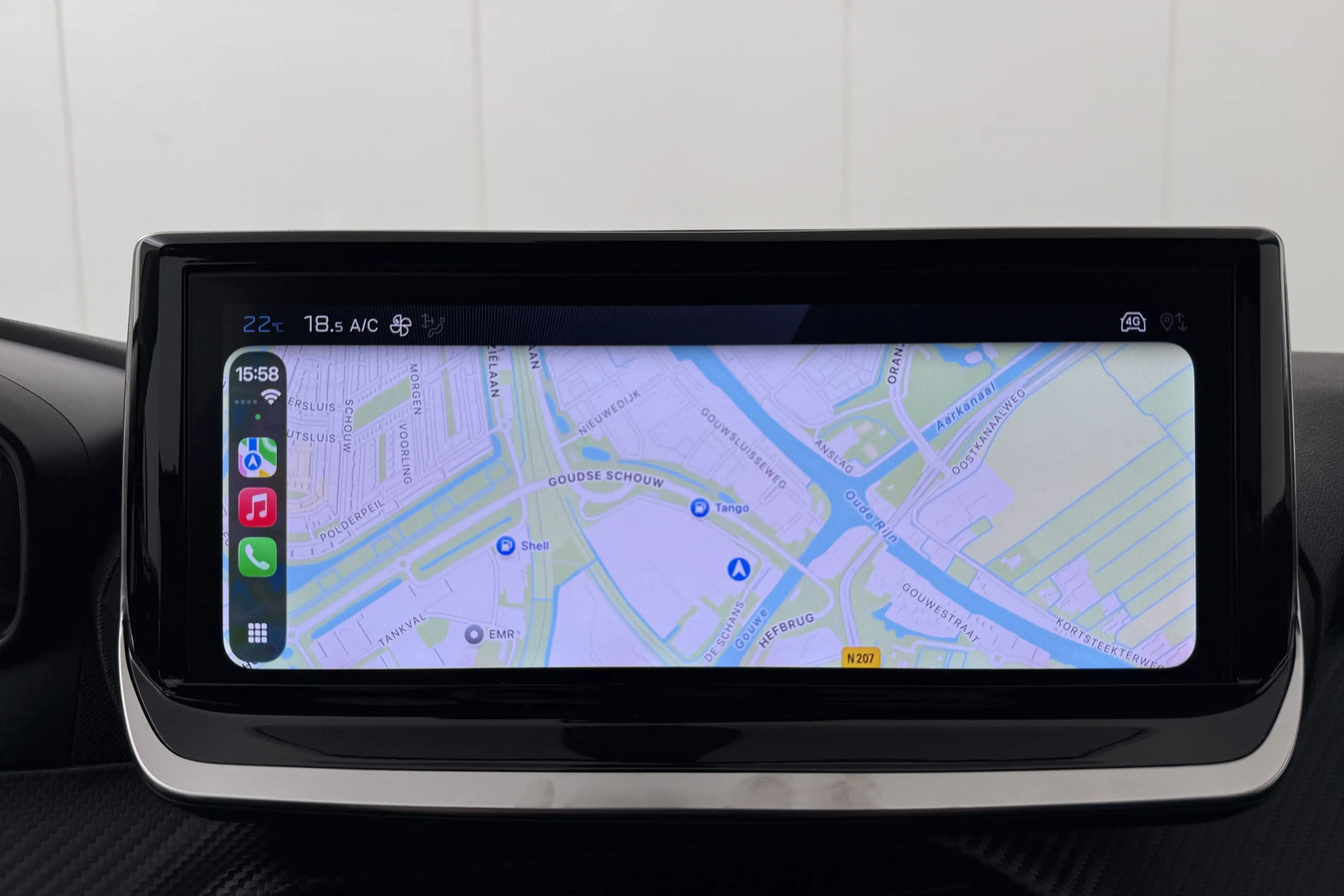 Peugeot 208 1.2T 101 PK Allure Half-Leder Carplay DAB Privacy — photo 25