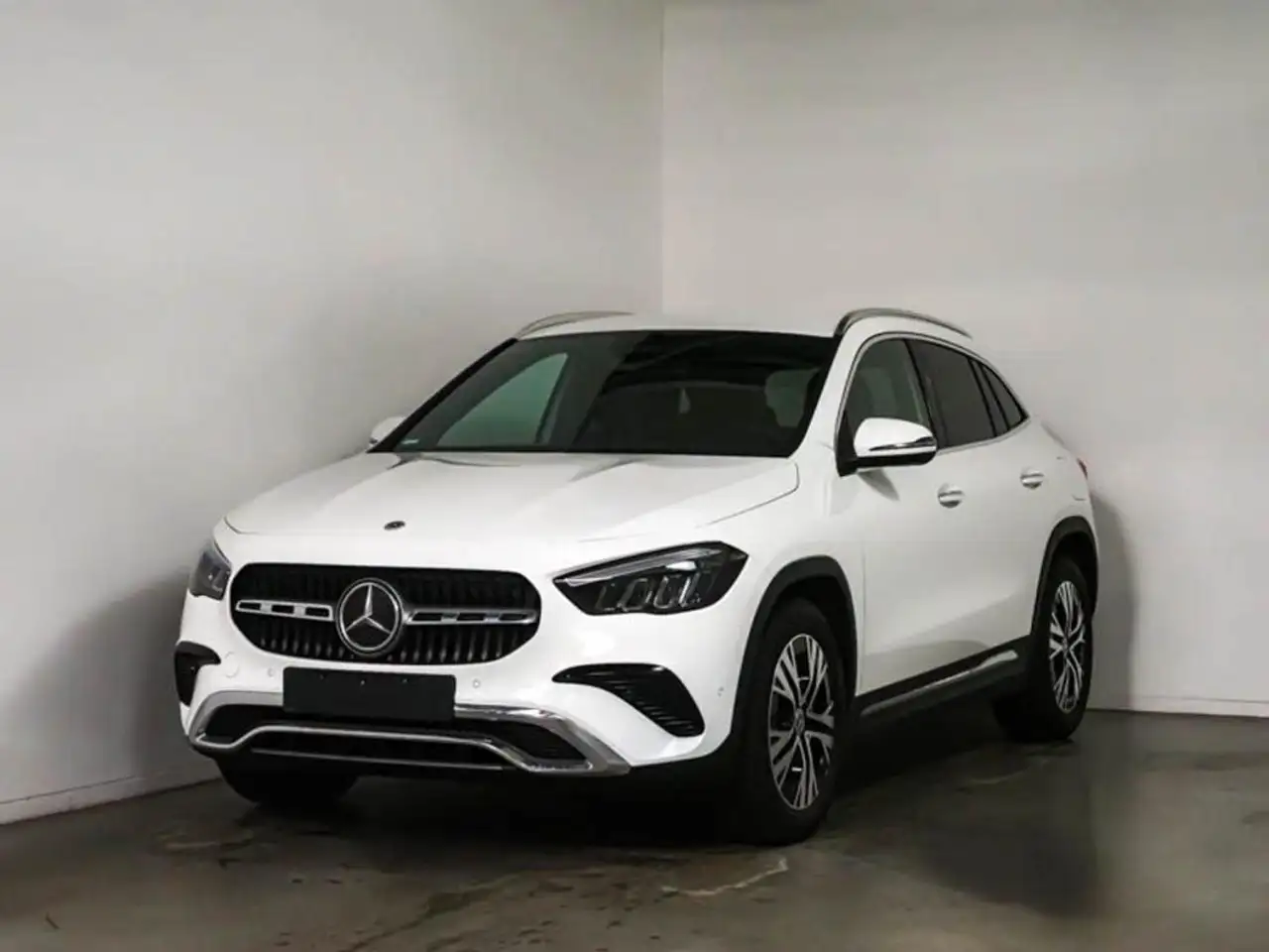 Mercedes-Benz GLA 180