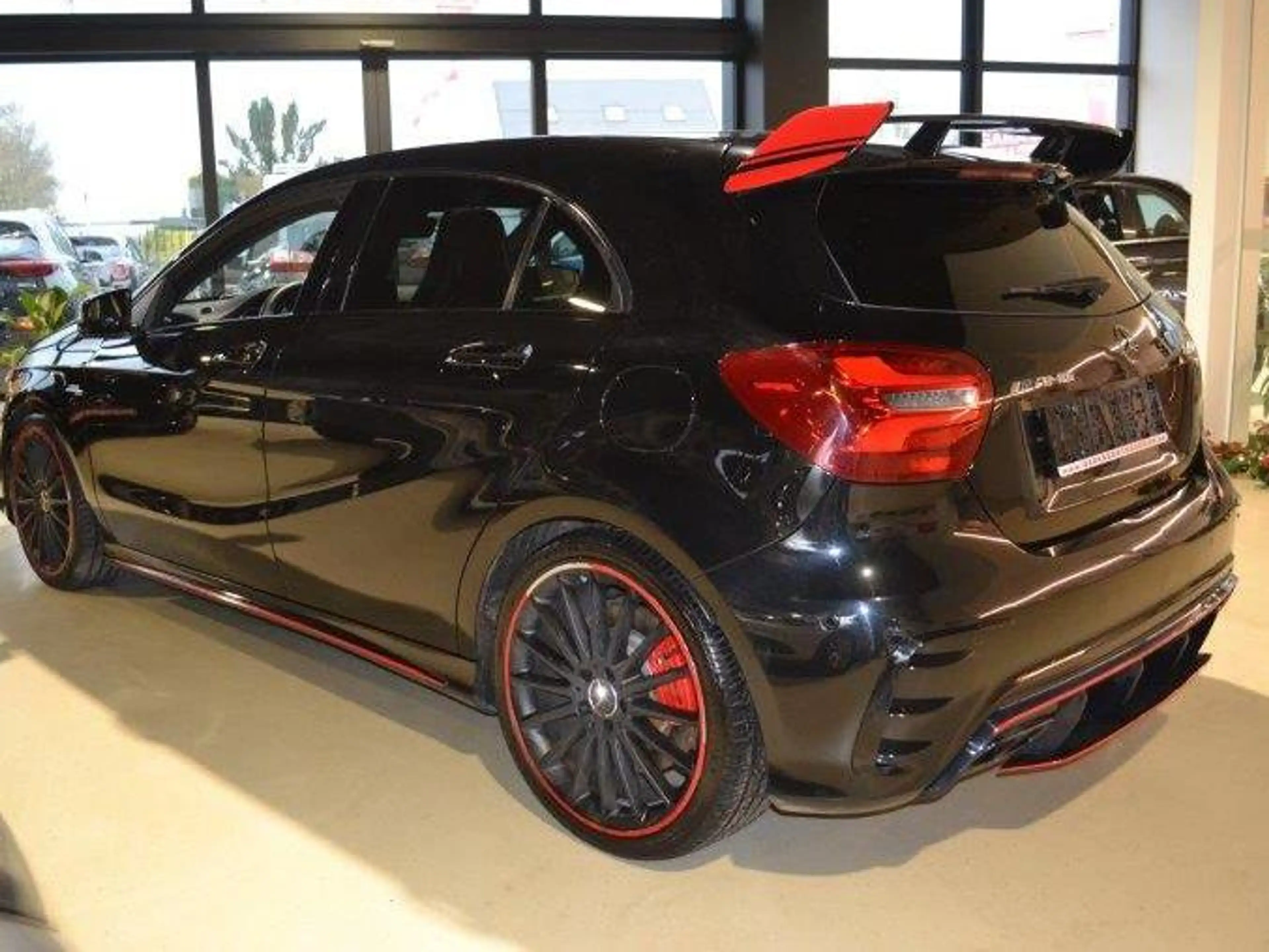 Mercedes-Benz A 45 AMG 4-Matic,performance,Race knop,AMG zetels — photo 4