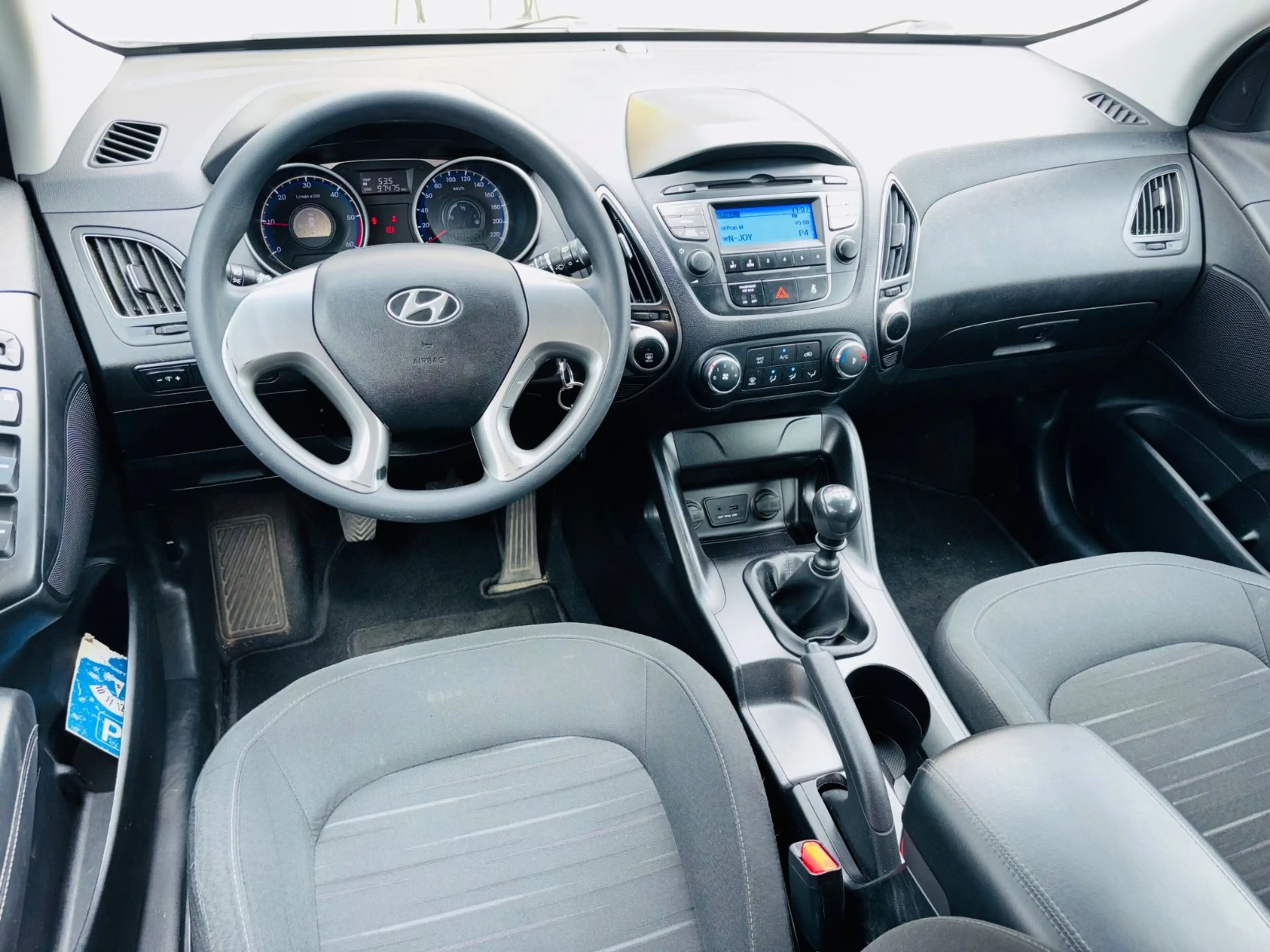 Hyundai iX35 Tucson 1.7 CRDi 8xbereift, 2-Hand, TÜV-NEU — photo 5