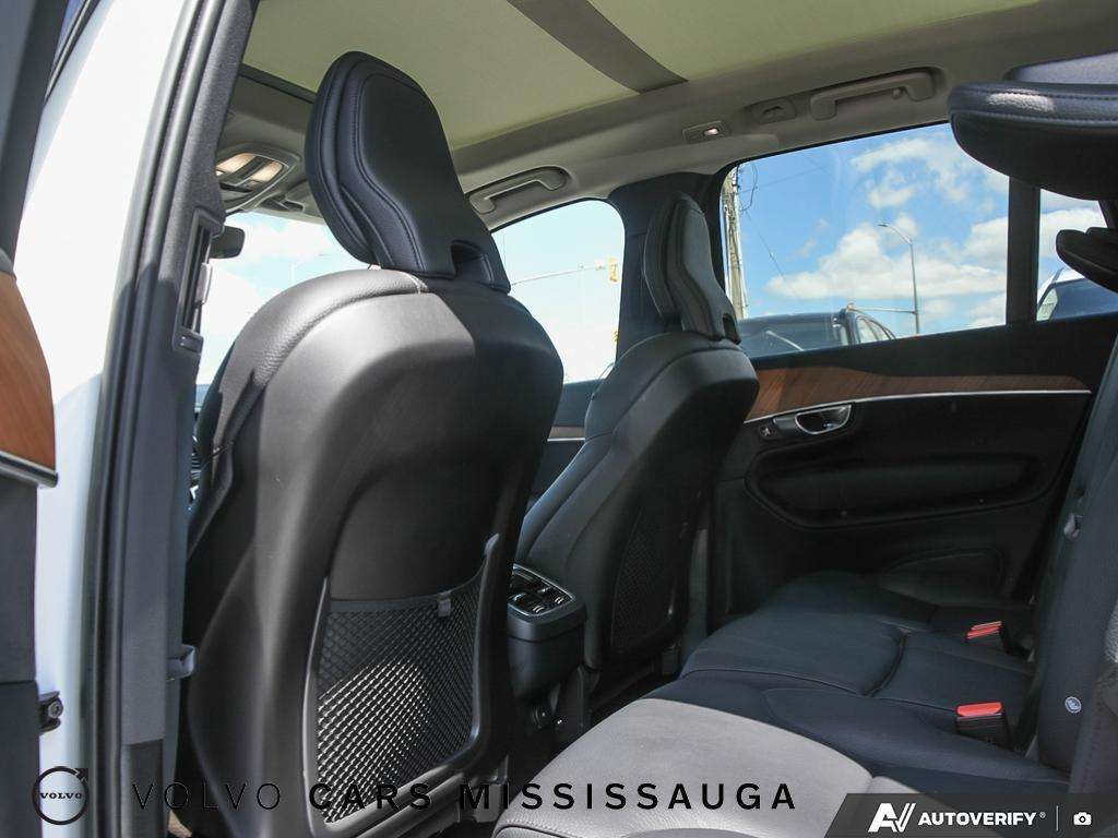 2023 Volvo XC90 thumb 24