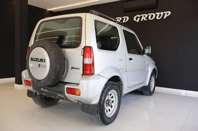 Suzuki Jimny view 6