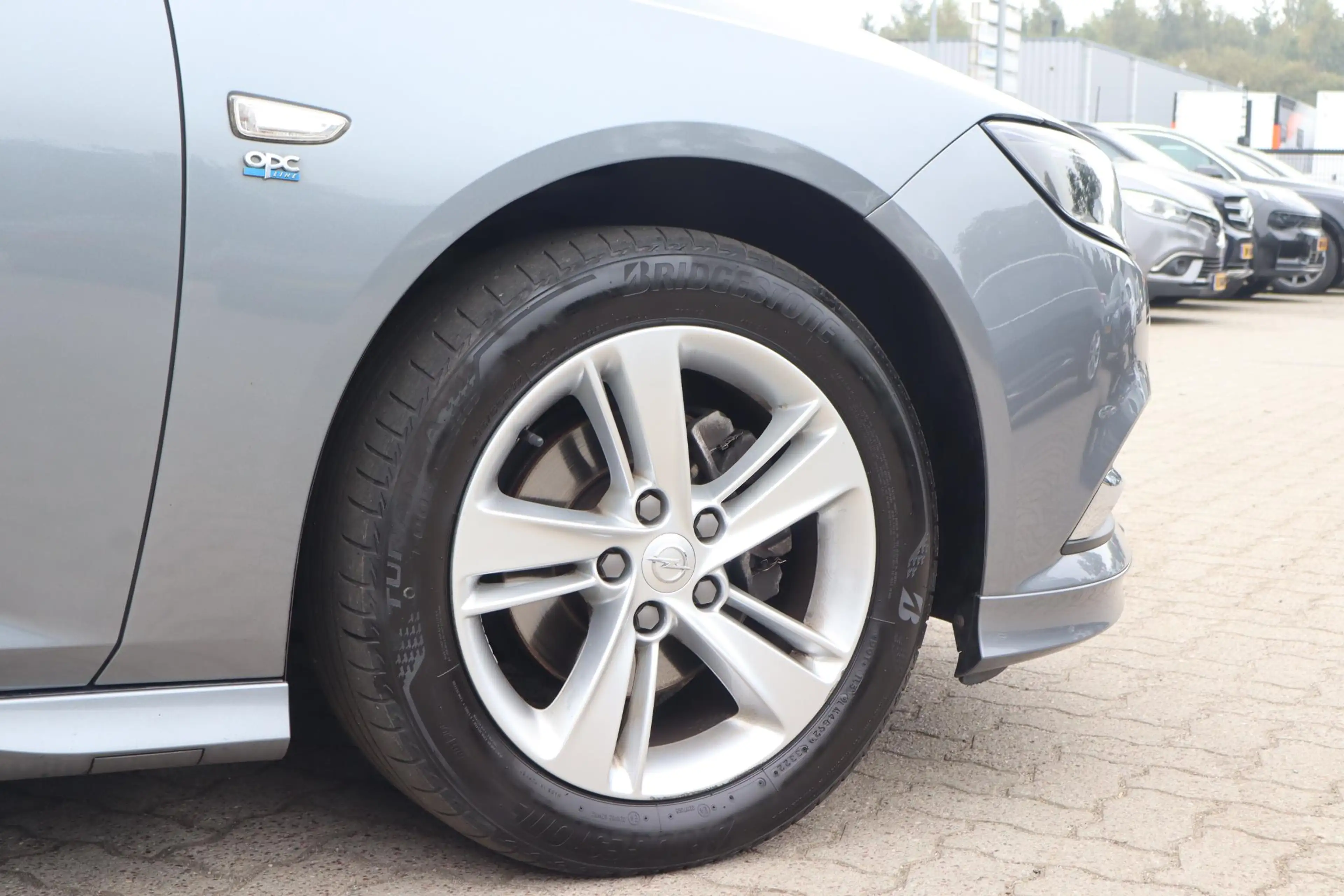 Opel Insignia Sports Tourer 1.5 Turbo Business Executive | OPC l — photo 25