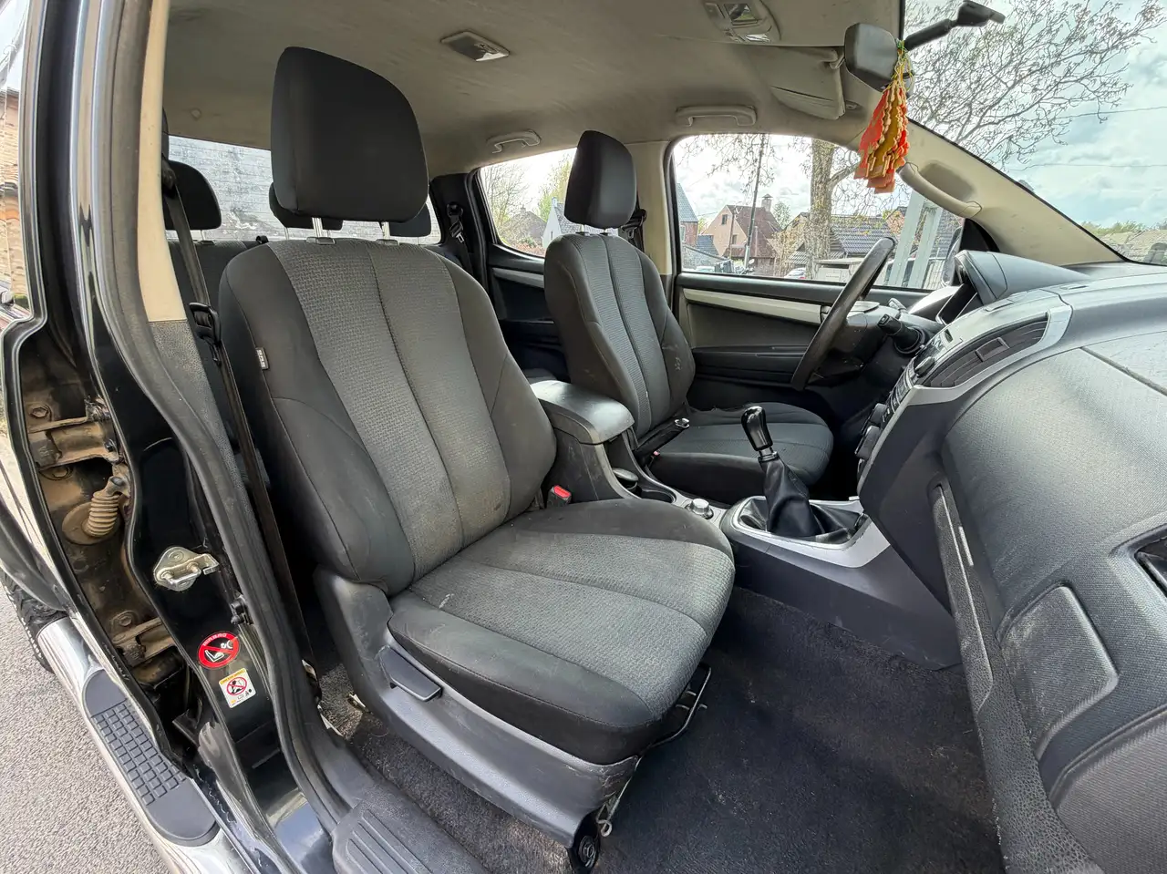 Isuzu D-Max 2.5 Lichte vracht — foto 8