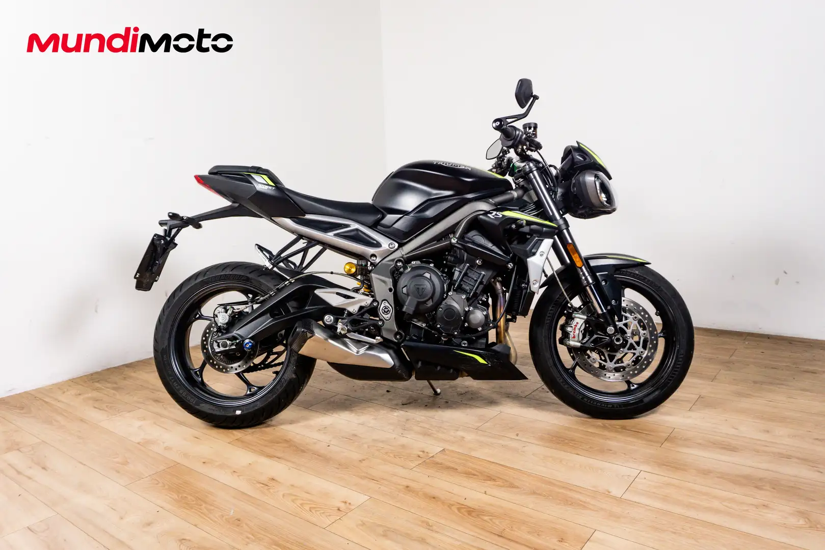 Triumph Street Triple 765 - 1