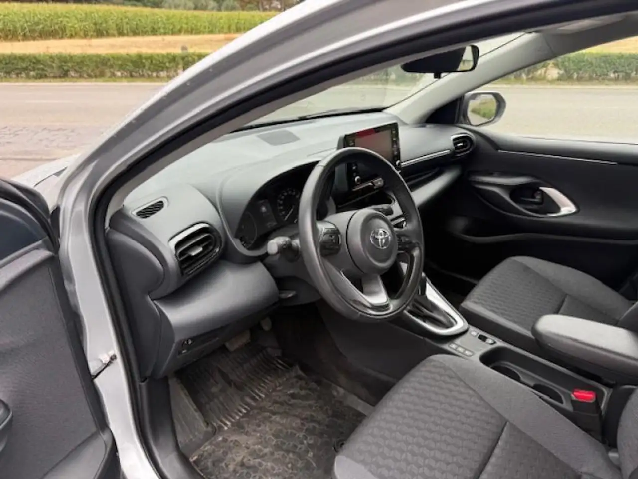 Toyota Yaris Dynamic & Trekhaak & Sensoren voor- en achteraan Y, миниатюра 15