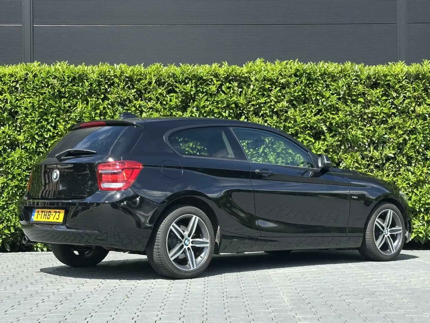 BMW 116 1-serie 116i EDE Executive, SPORT LINE, NIEUW MODE Zwart - 2