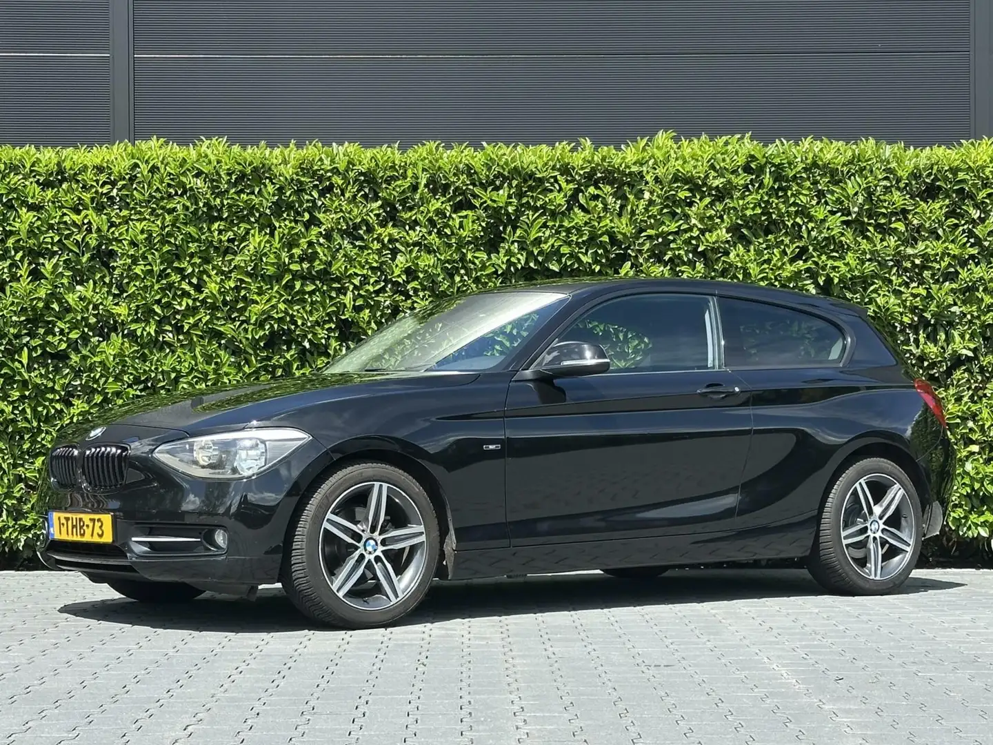 BMW 116 1-serie 116i EDE Executive, SPORT LINE, NIEUW MODE Zwart - 1