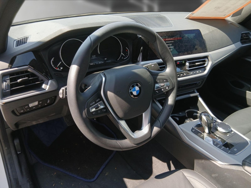 BMW 320 i Steptronic *GRA*PDC*Business-Paket*LED* — photo 7