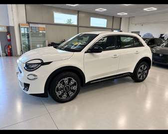 1.2 hybrid 145cv auto + Pack Style