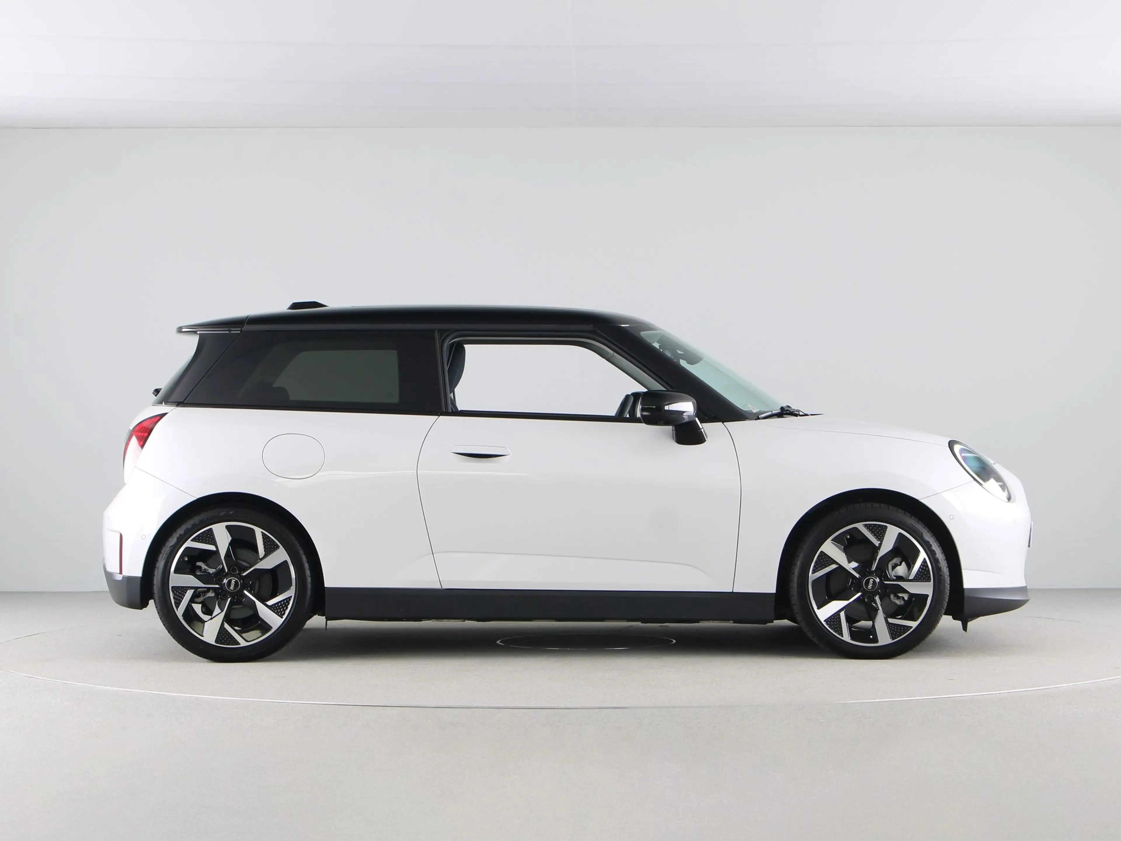 MINI Cooper E Classic Pakket L — photo 8