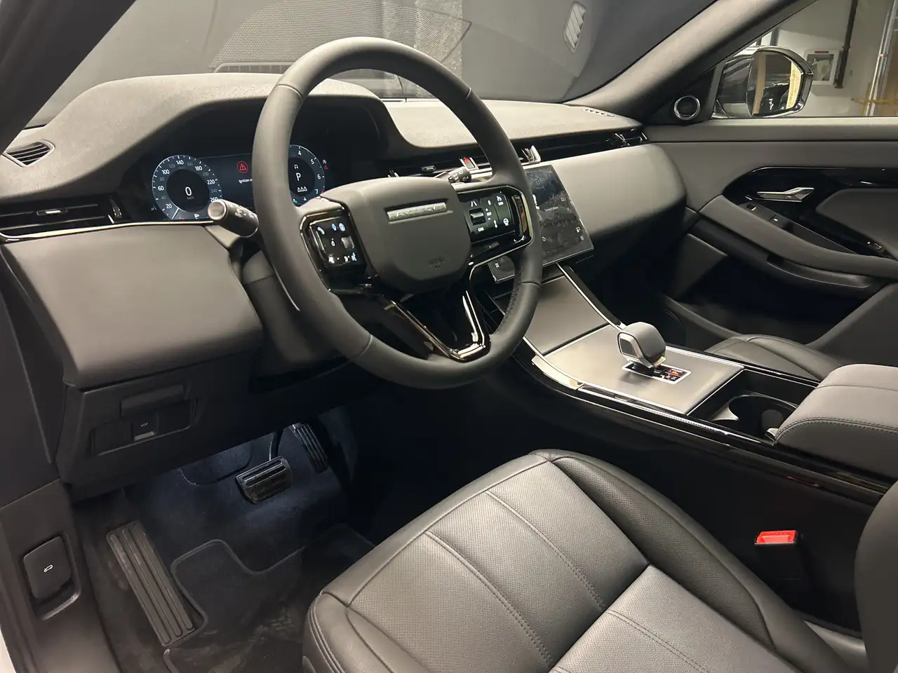 Land Rover Range Rover Evoque снимка Land Rover Range Rover Evoque