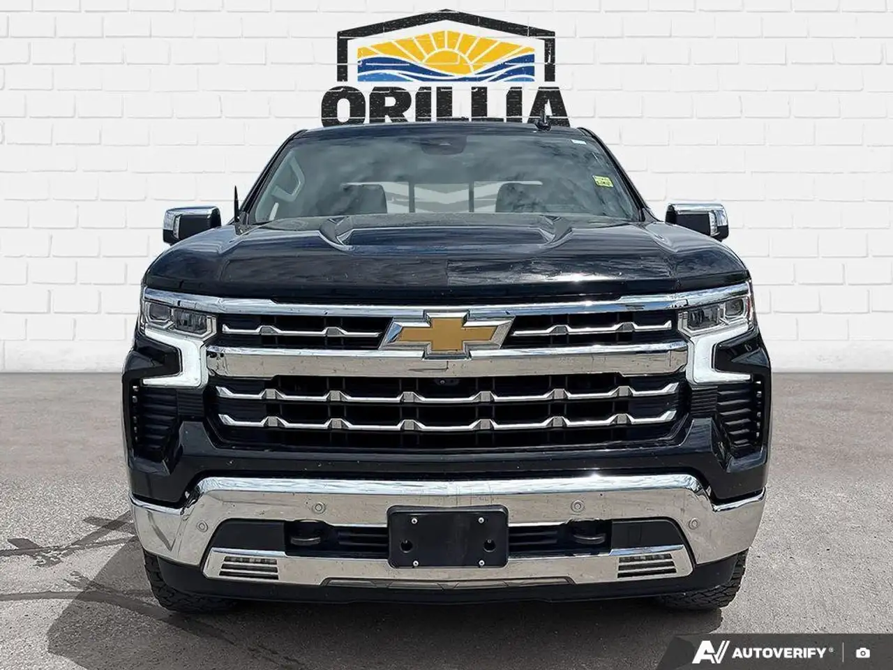Chevrolet Silverado 1500 снимка Chevrolet Silverado 1500