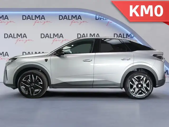Peugeot 3008 view 2