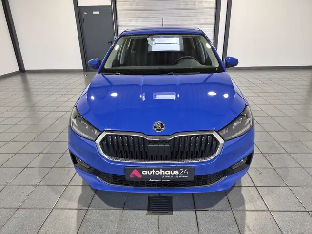 Skoda Fabia view 2