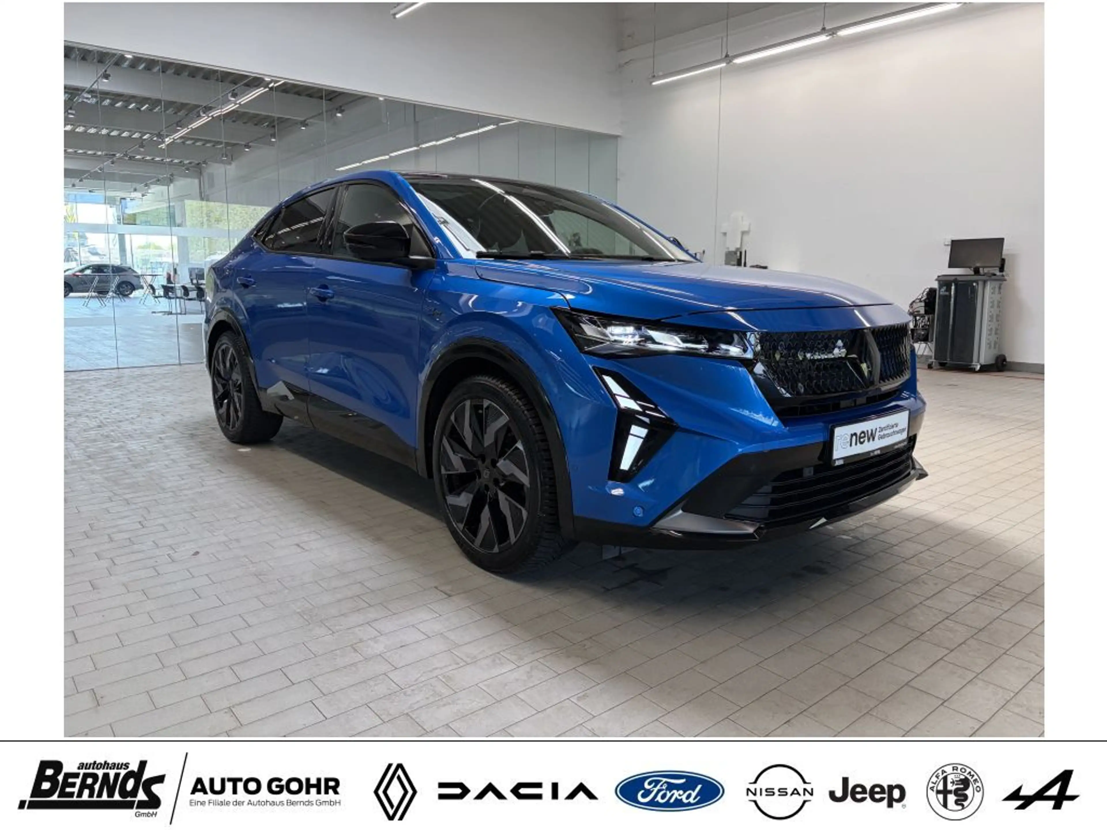 Renault Rafale E-Tech Plug-in Hybrid 300 4x4 Esprit Alpine AUTOM. — photo 4