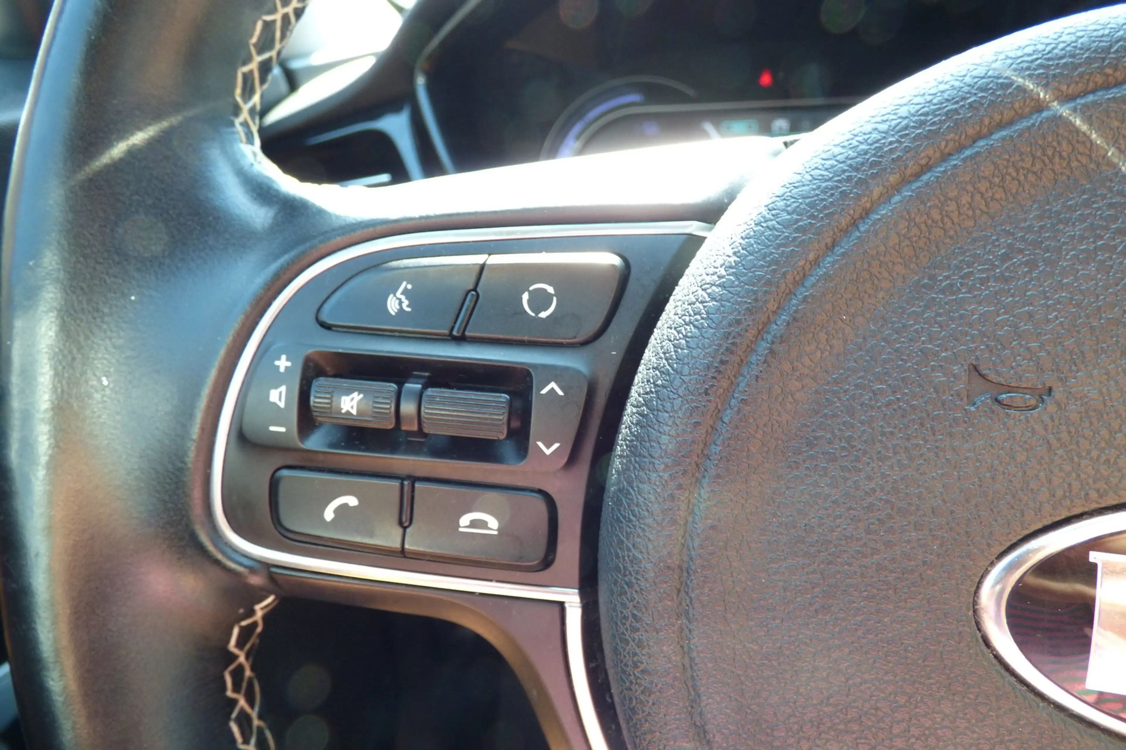 Kia e-Niro DynamicPlusLine 39 kWh — photo 16