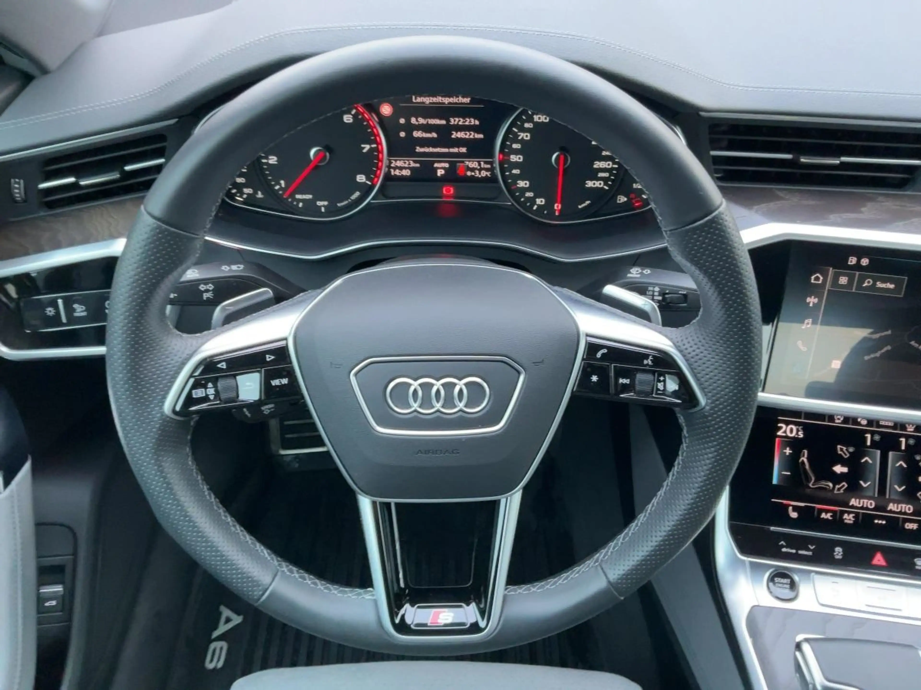 Audi A6 55 TFSI QU S-LINE LED+NAVI+HuD+360° — photo 10