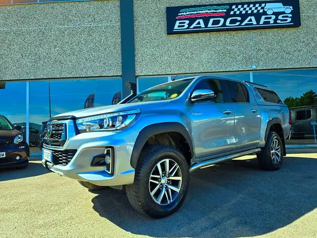 Toyota Hilux HILUX 2.4 D4-D EXUTIVE PLUS TUTTO OMOLOGATO ED IN PERFEZIONE TOTALE!