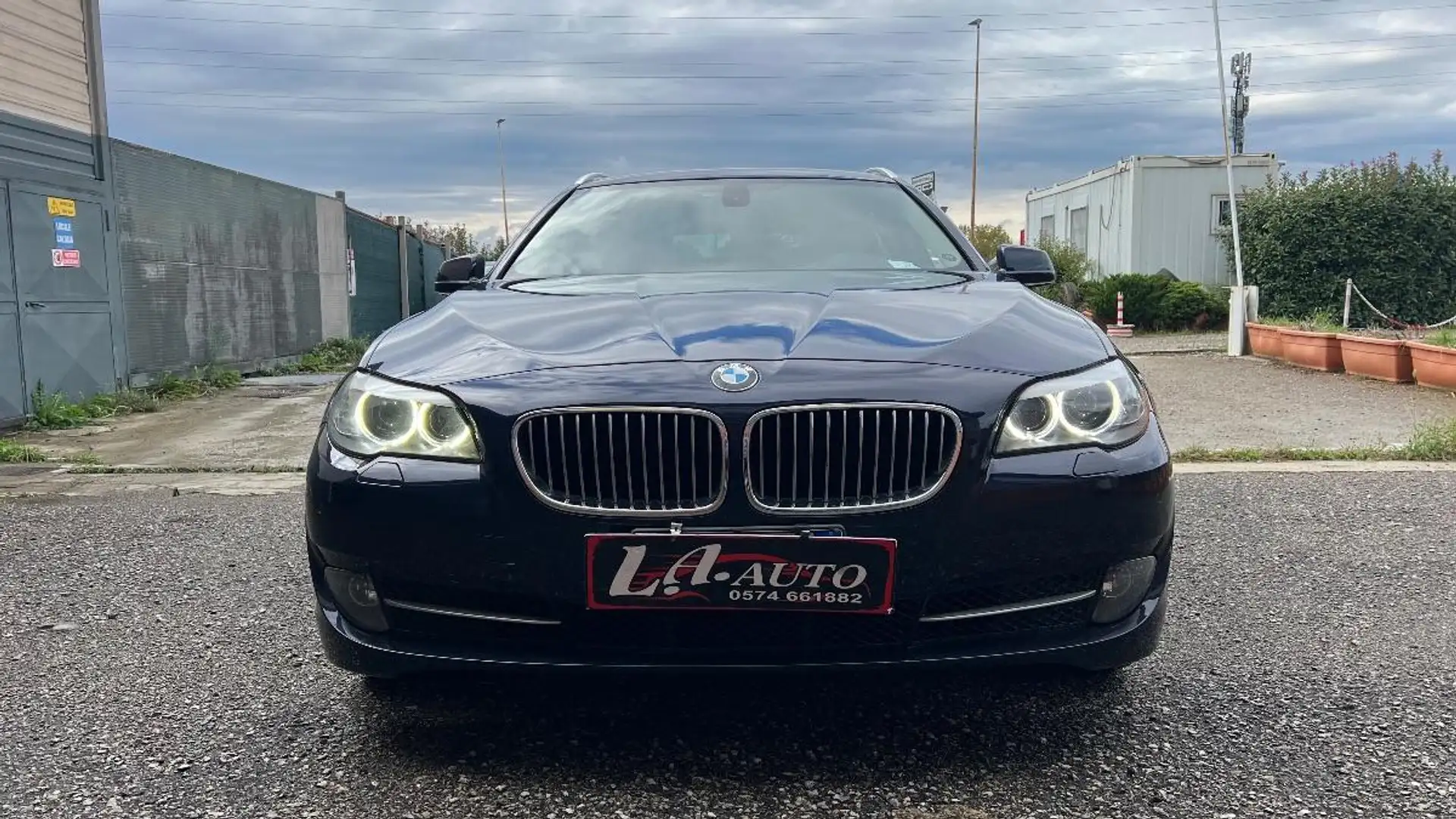 BMW 530 530d Touring xdrive Futura auto Blau - 2
