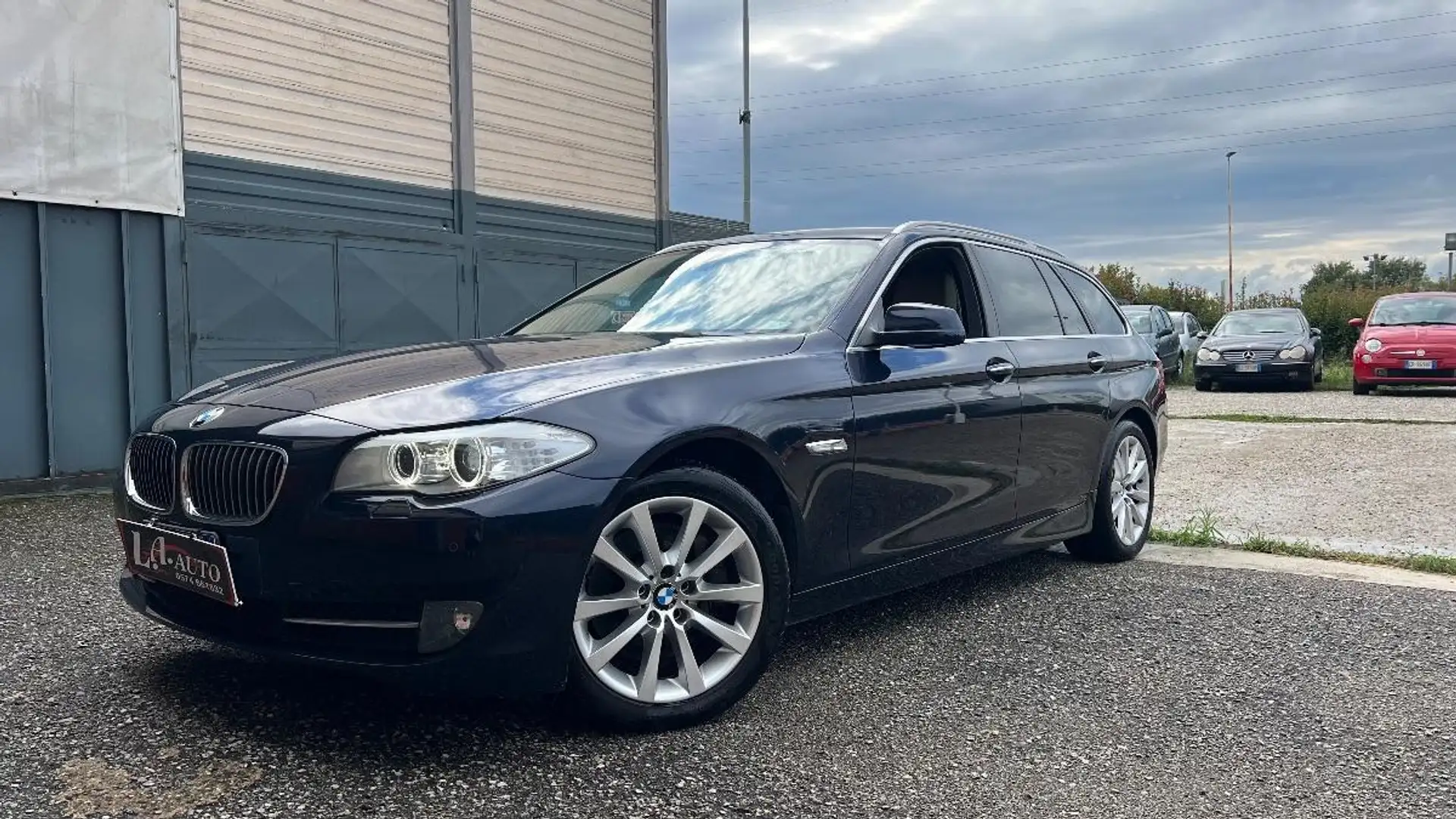 BMW 530 530d Touring xdrive Futura auto Blau - 1