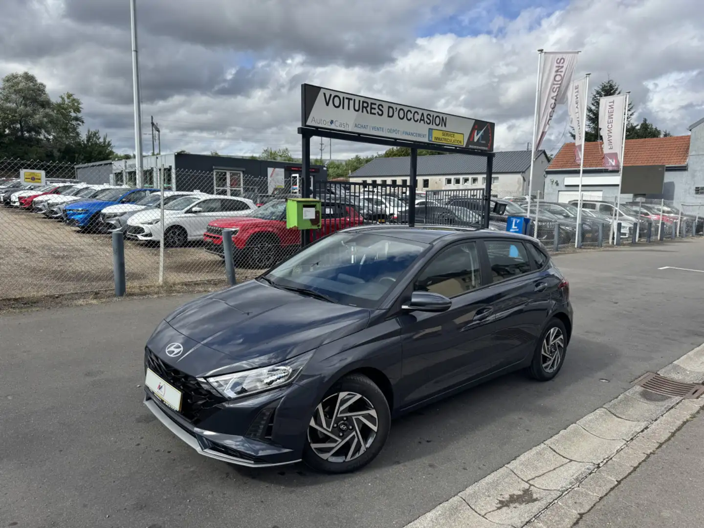 Hyundai i20 1.0 PRIME 100CV Gris - 1