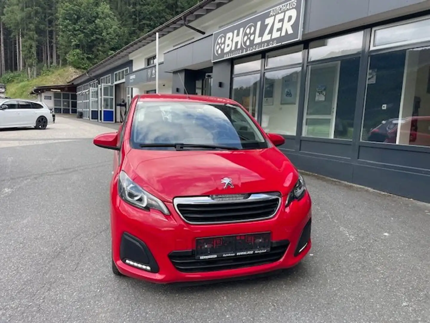 Peugeot 108 Active 1,0 VTi 68 S&S Roşu - 1