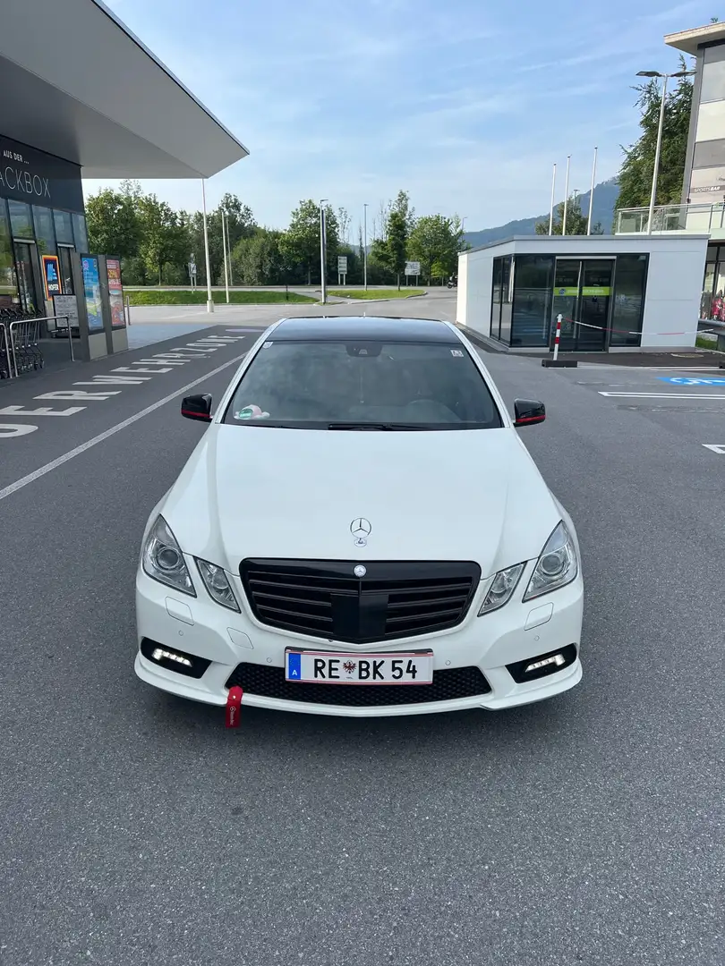 Mercedes-Benz E 350 CGI BlueEfficiency Avantgarde Aut. White - 2