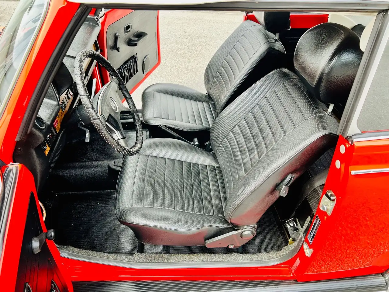 Volkswagen Käfer 1303 with only 8300miles all over Original, foto 7