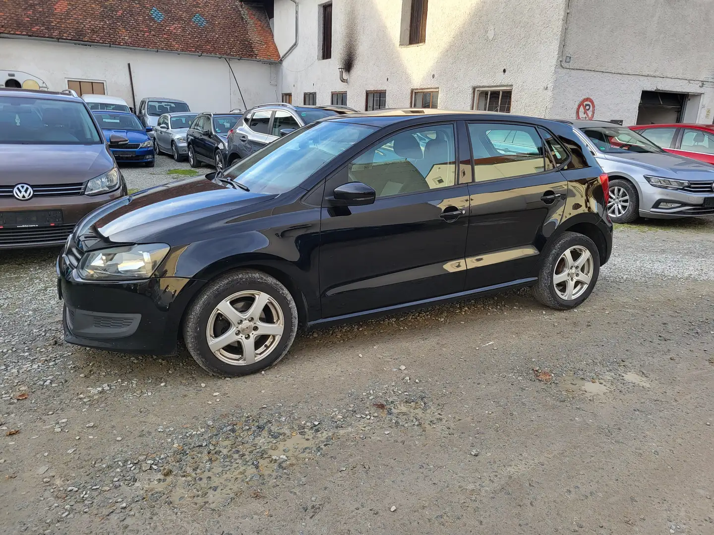 Volkswagen Polo Trendline Schwarz - 2