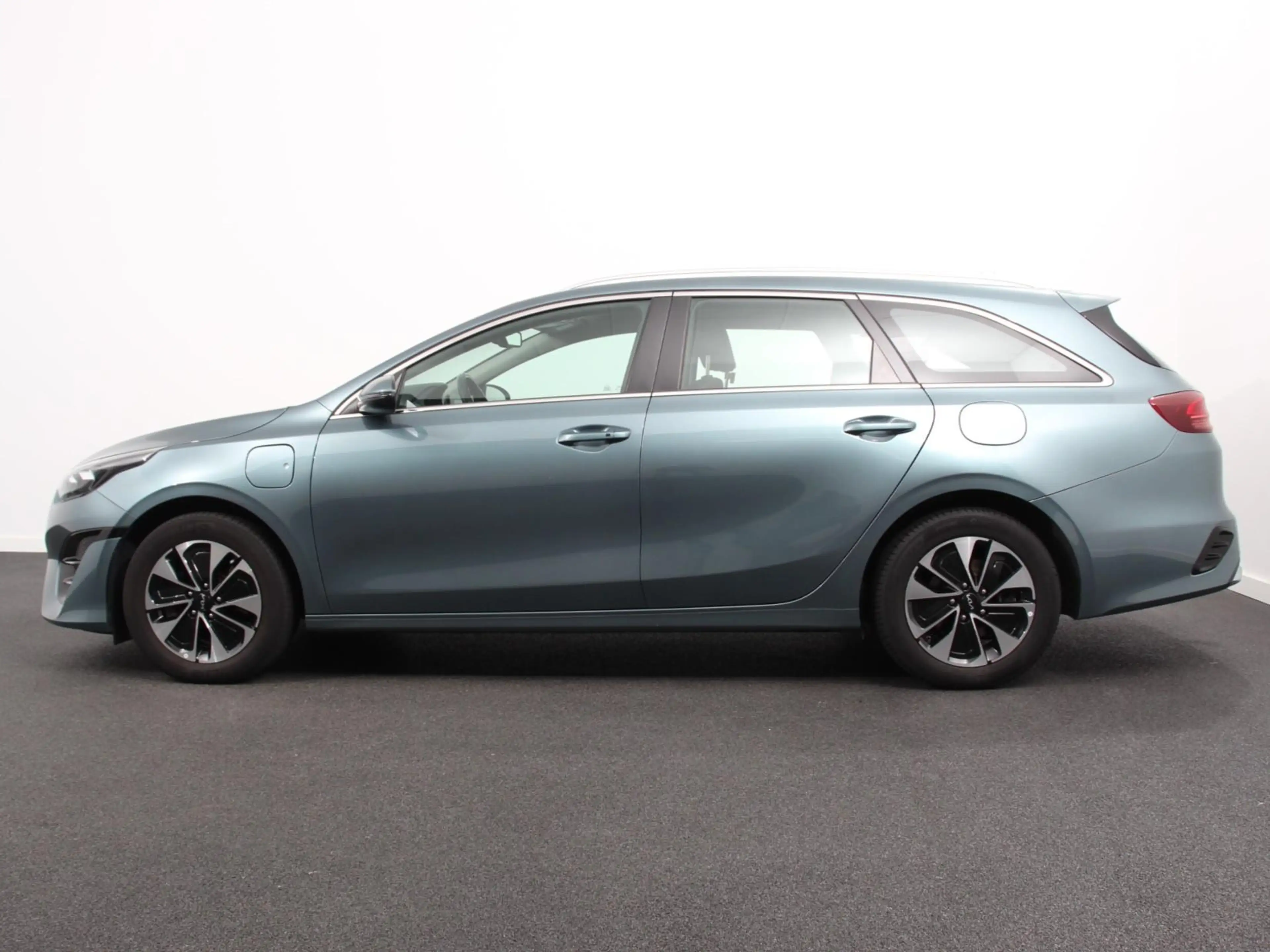 Kia Ceed SW / cee'd SW Sportswagon 1.6 GDI PHEV DynamicLine Climate contr — photo 7