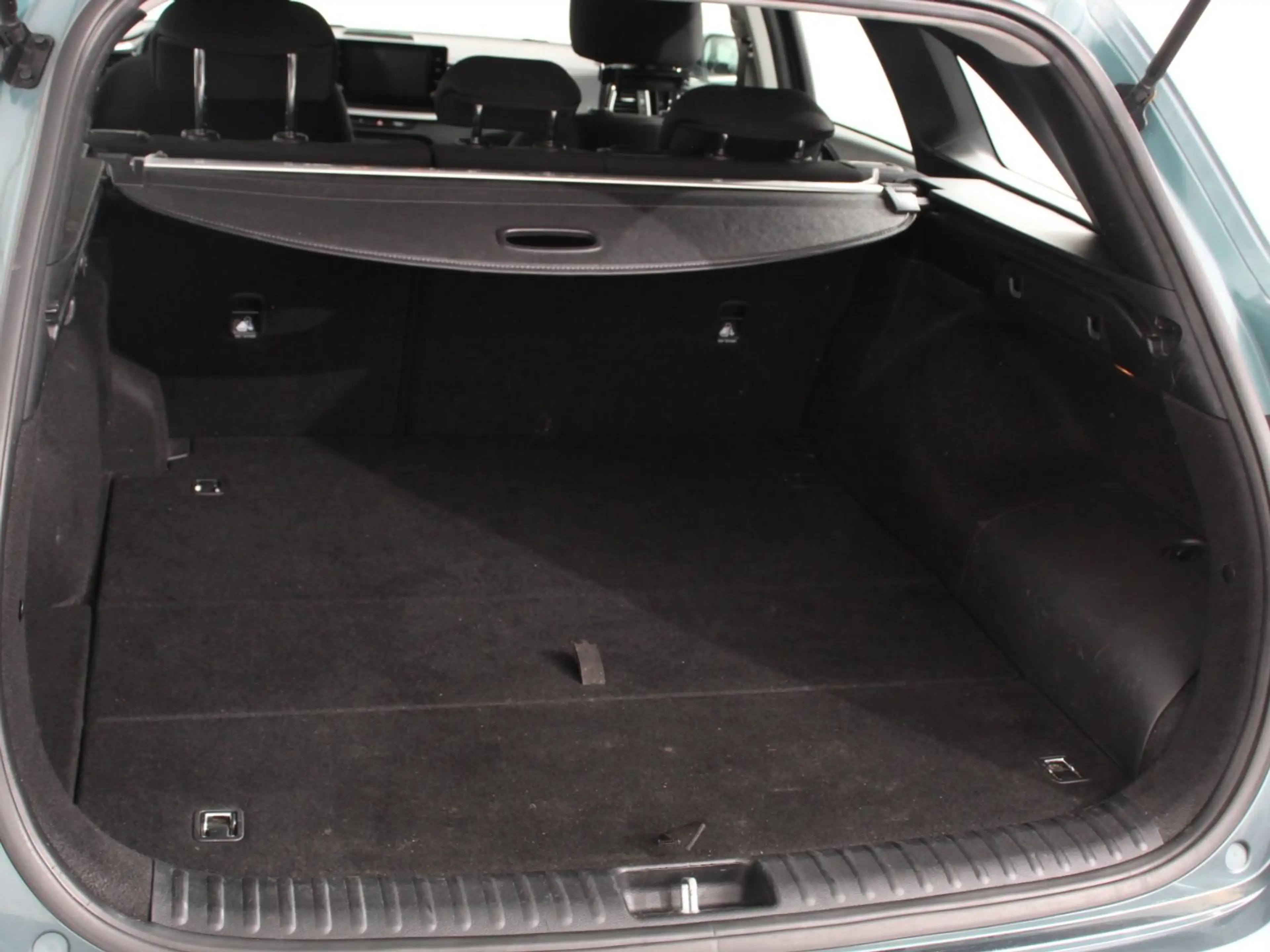 Kia Ceed SW / cee'd SW Sportswagon 1.6 GDI PHEV DynamicLine Climate contr — photo 14