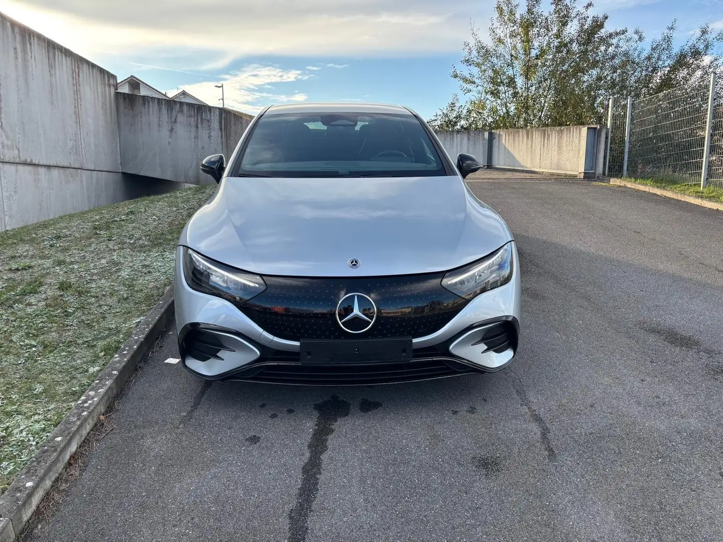 Mercedes-Benz EQE 350 EQE 89 kWh 350 AMG Line Gris - 2