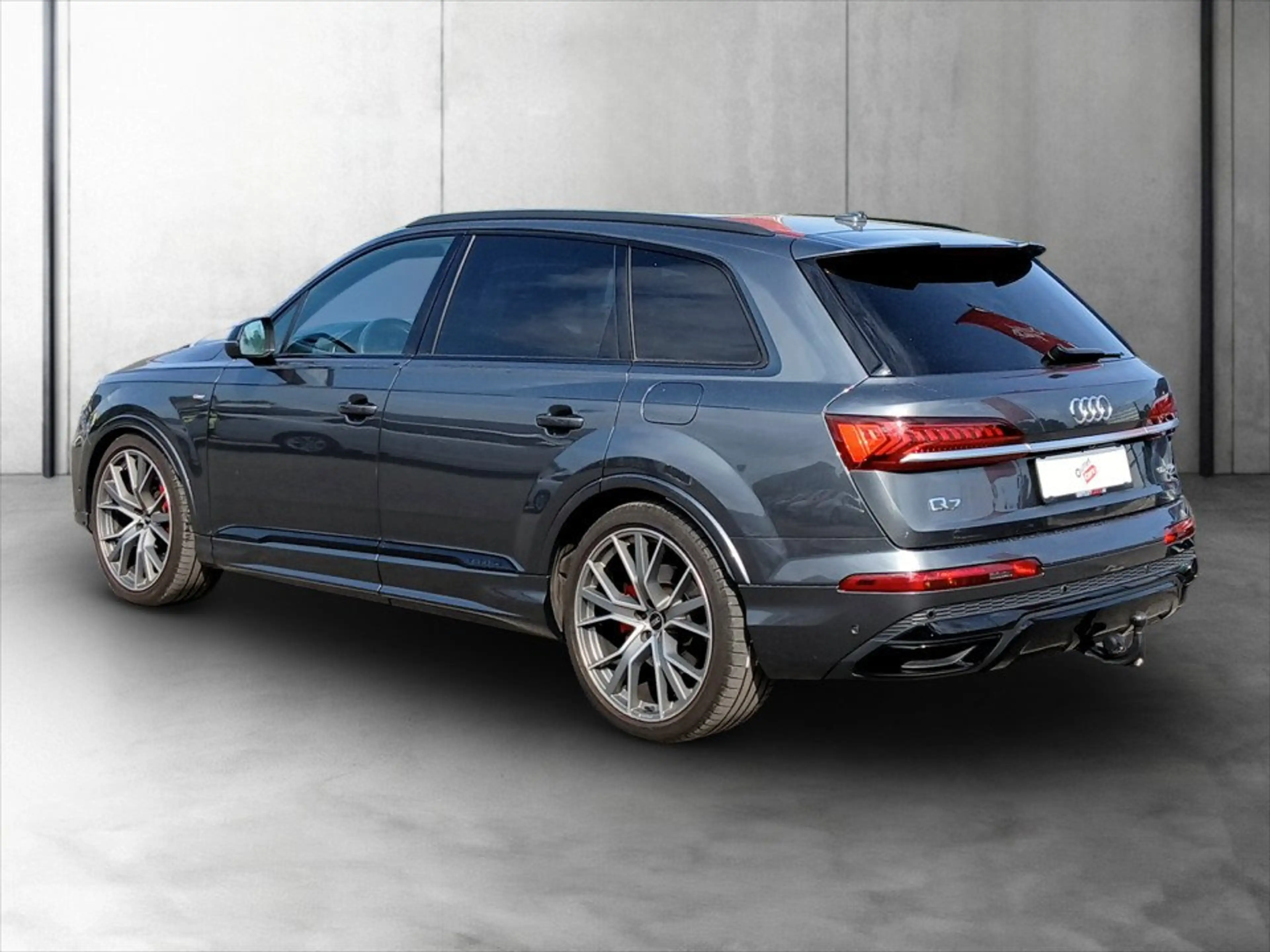 Audi Q7 60 TFSIe quattro Aut. S-Line LENKRADHZG+AHK — photo 6