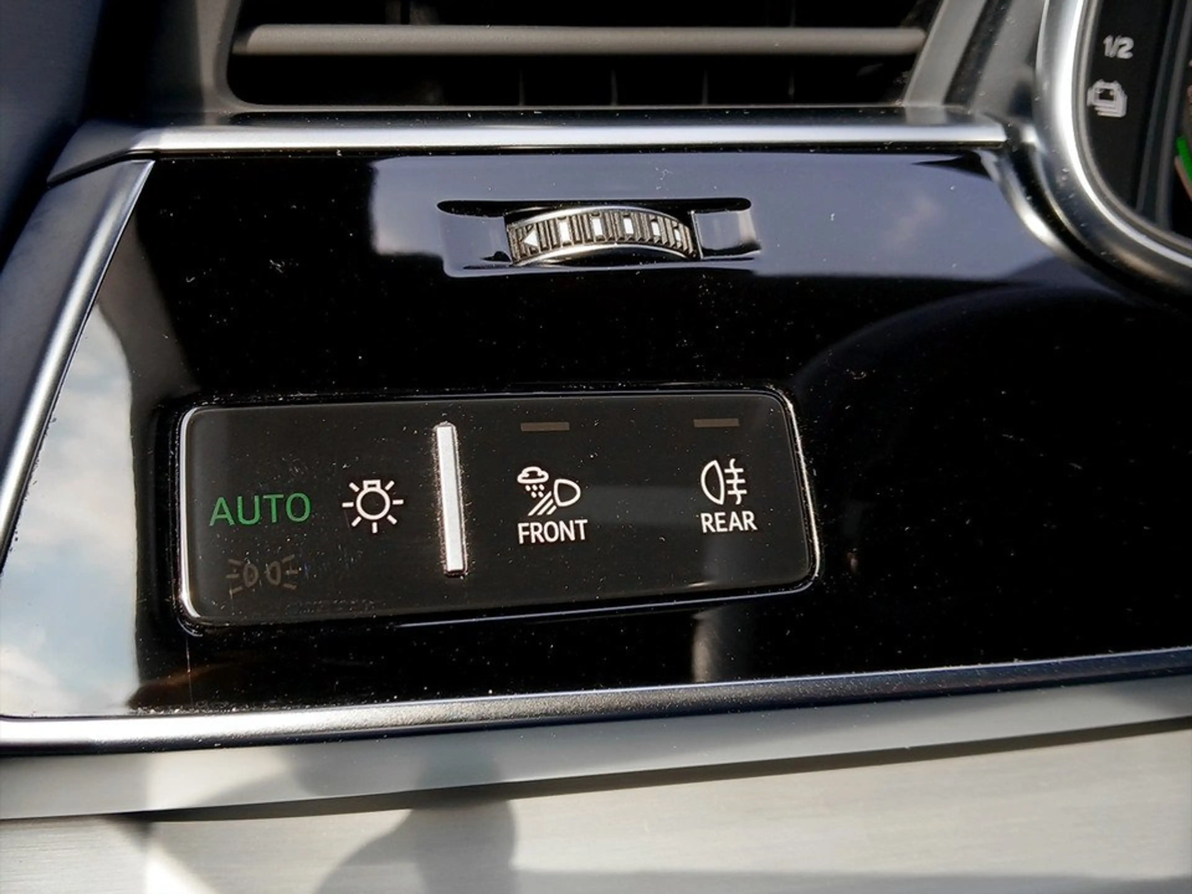 Audi Q7 60 TFSIe quattro Aut. S-Line LENKRADHZG+AHK — photo 13