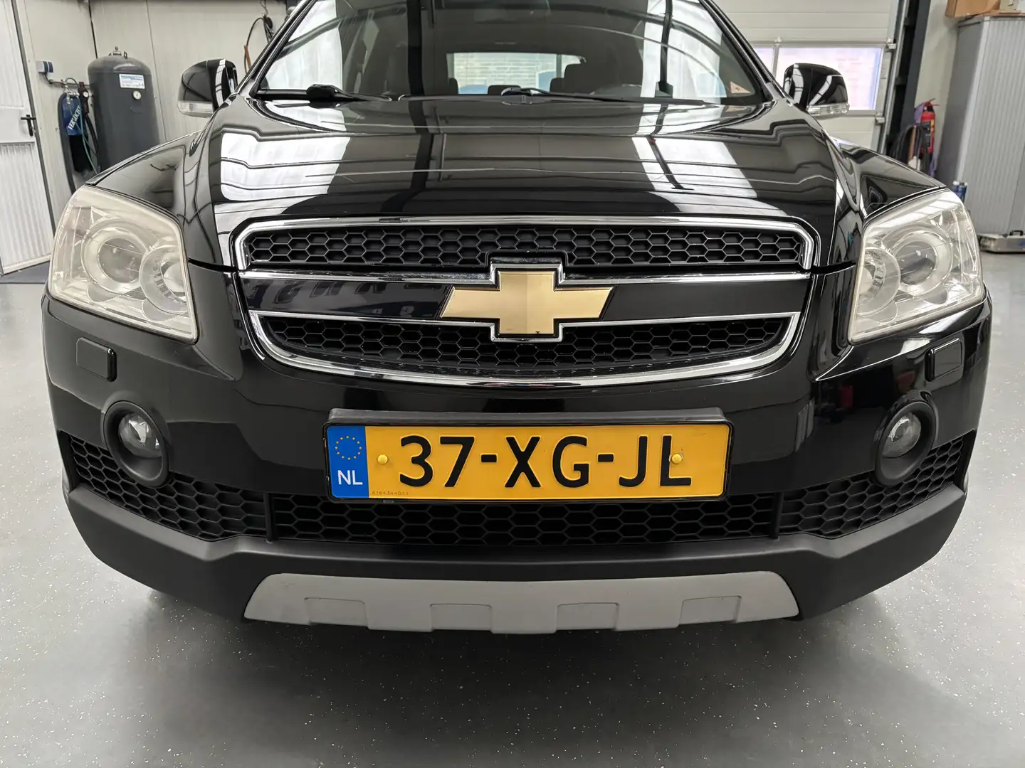 Chevrolet Captiva 2.4i Executive 4x4 7 Persoons! | Airco (automatisc Zwart - 2