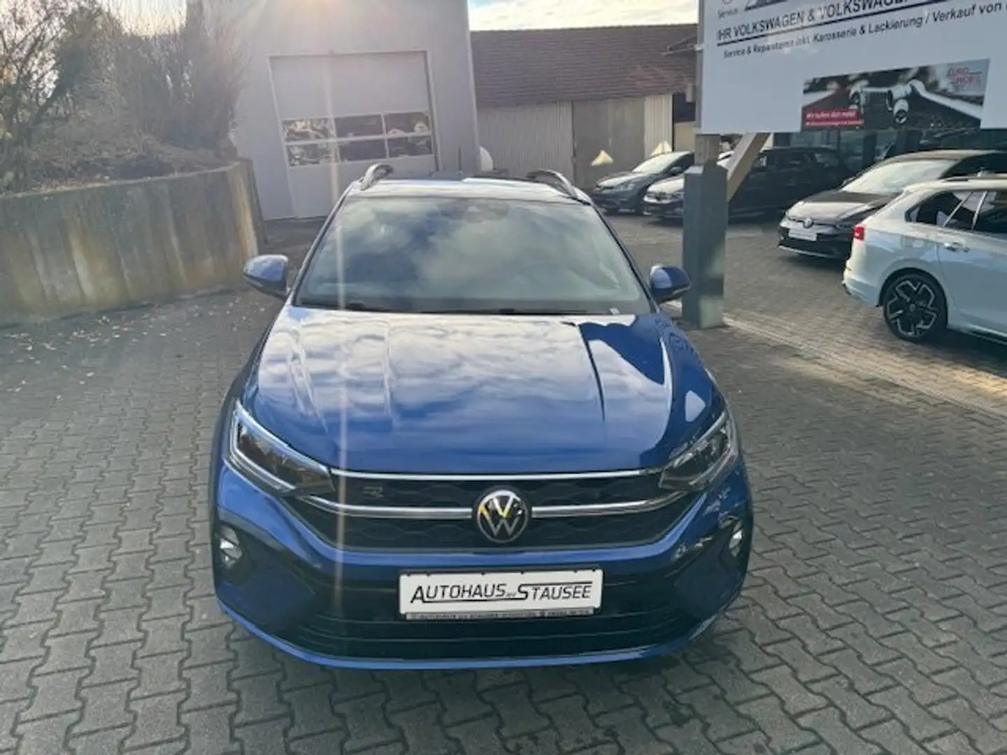 Volkswagen Taigo 1.5TSI DSG R-Line *Anhängerkupplung*Navi-vorber Blau - 2