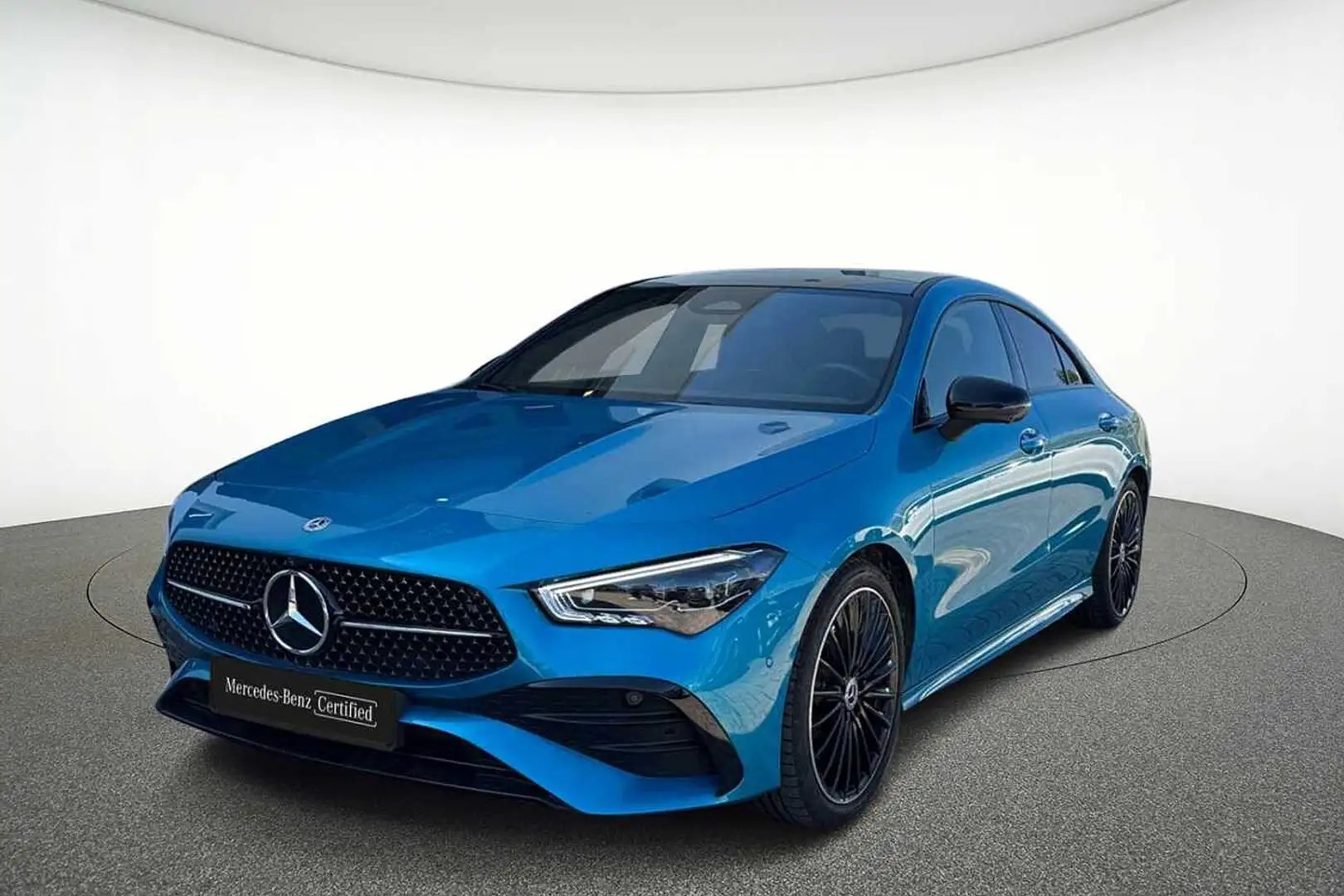 Mercedes-Benz CLA 200 d Coupé AMG Line Vert - 1