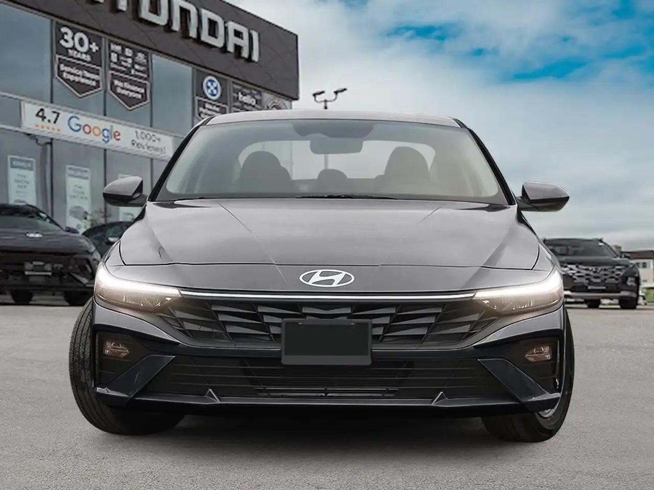 Hyundai ELANTRA снимка Hyundai ELANTRA