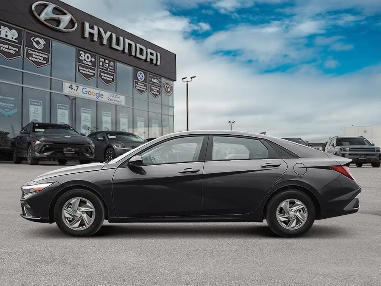 Hyundai ELANTRA снимка Hyundai ELANTRA