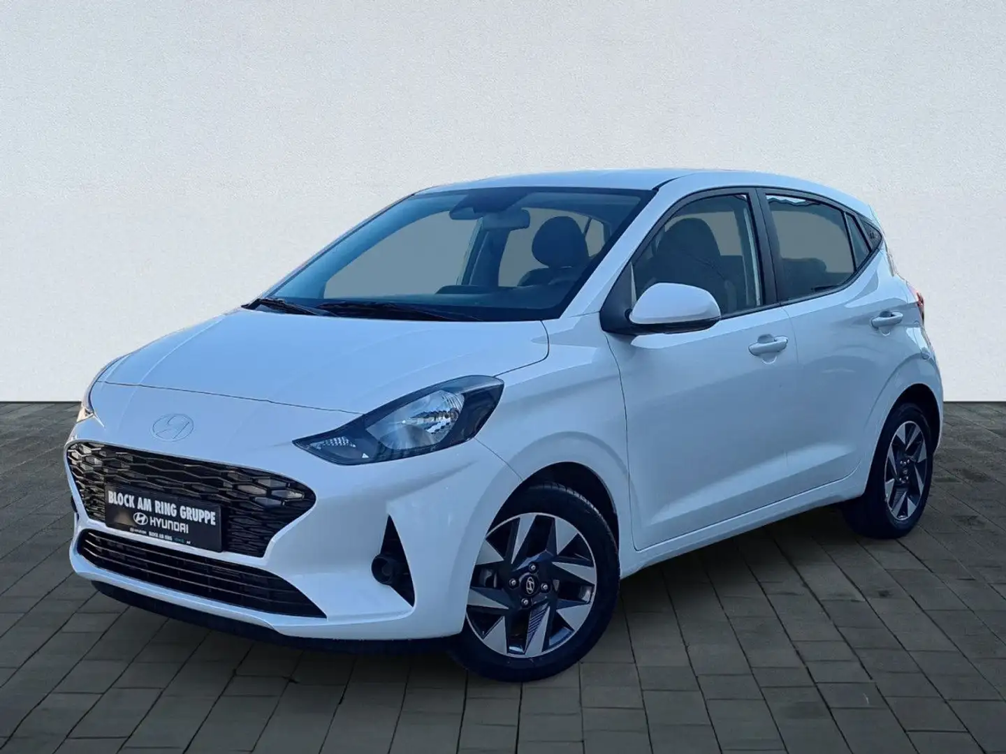 Hyundai i10 FL (MY25) 1.0 Benzin (63 PS) 5-MT 2WD Trend Blanco - 1