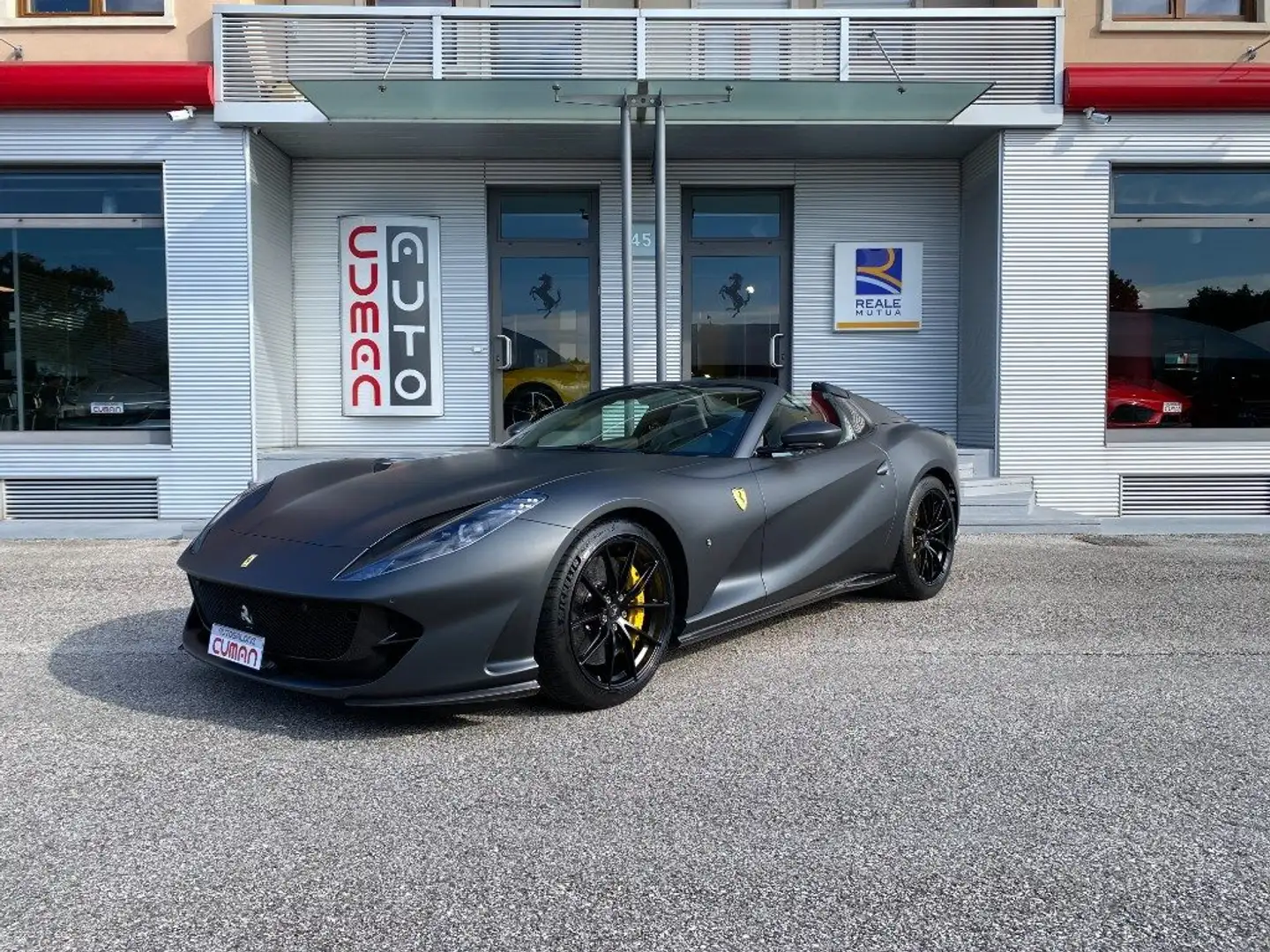 Ferrari 812 GTS Gris - 1