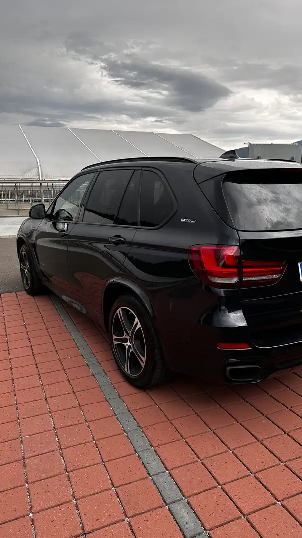 BMW X5 PHEV xDrive40e Österreich-Paket Aut. M-Paket Schwarz - 2