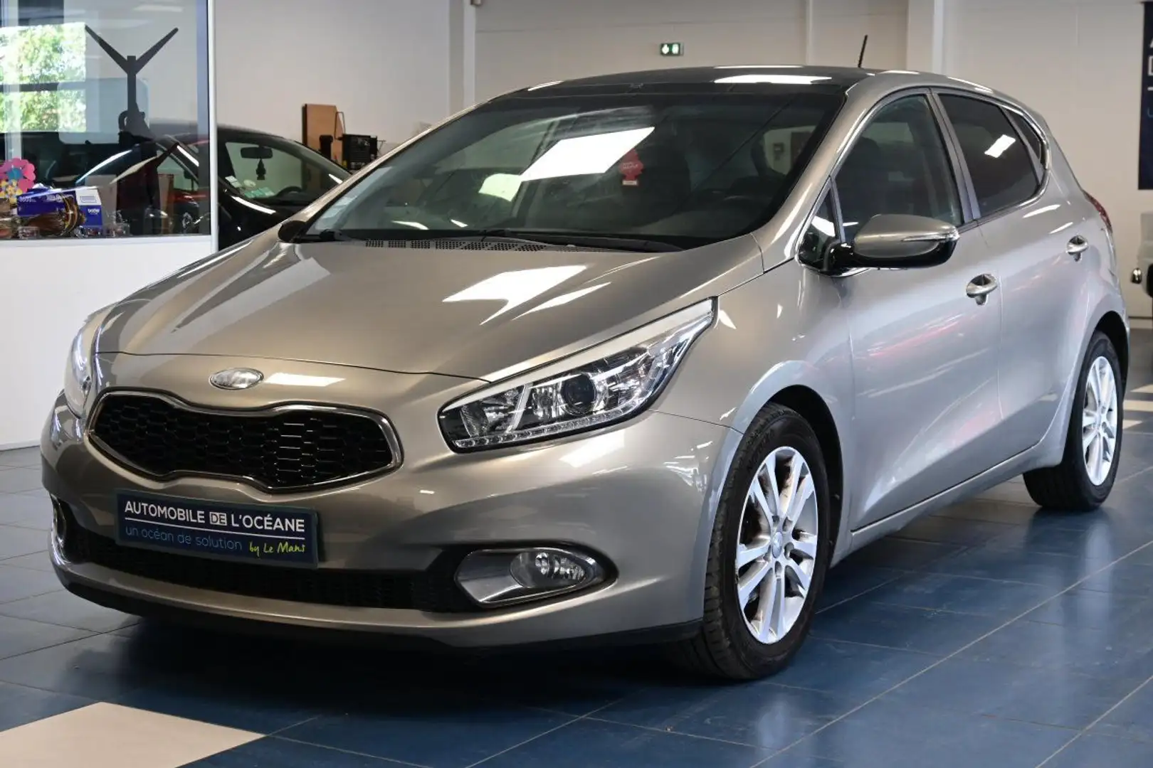 Kia Ceed / cee'd 1.6 CRDi 128 ch Active - 1