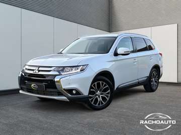 Outlander 2.2/4WD/ 7 PLACE / GARANTIE / NAVI / LED/ AIRCO /
