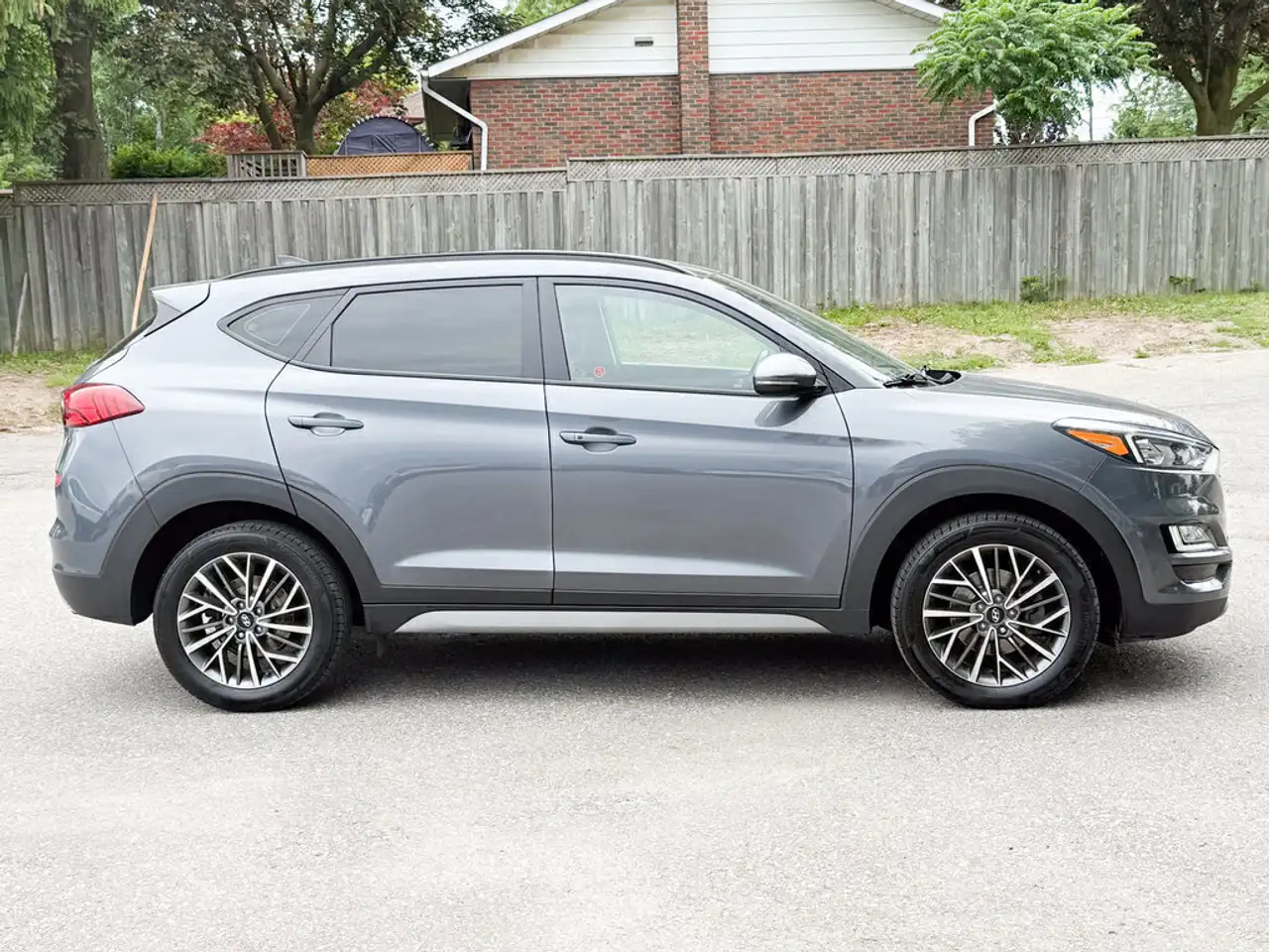 Hyundai TUCSON снимка Hyundai TUCSON