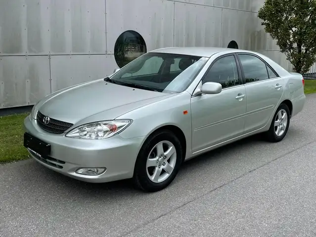Toyota Camry 3.0 V6 Aut.