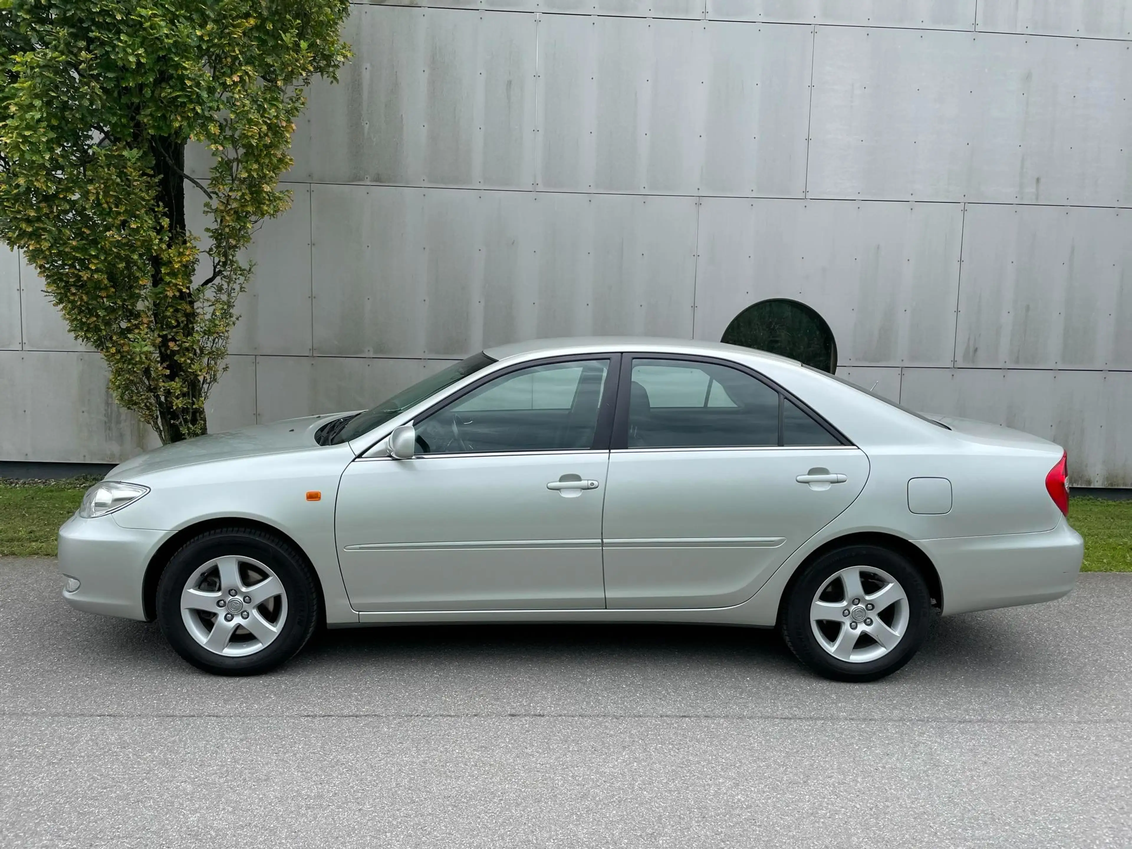 Toyota Camry 3.0 V6 Aut. — photo 2