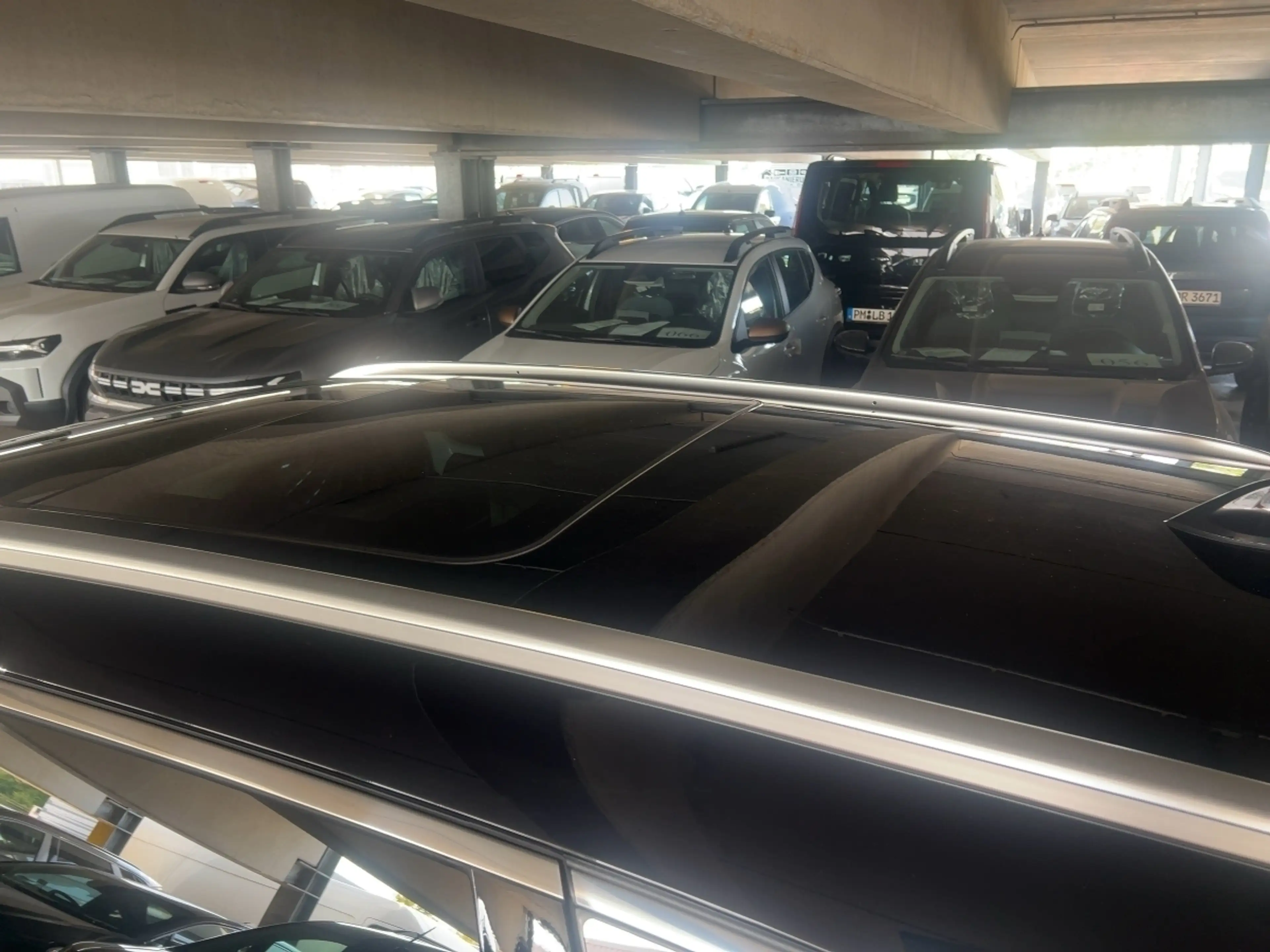 Renault Koleos 2.0 DCI 185 Initiale Paris — photo 13