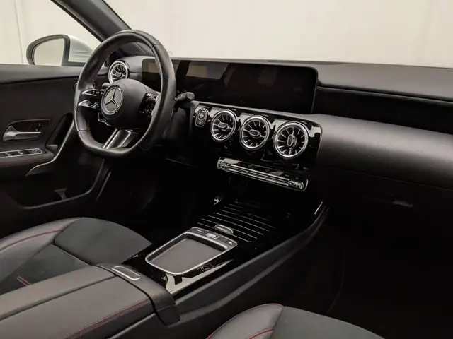 Mercedes-Benz A-Class view 6